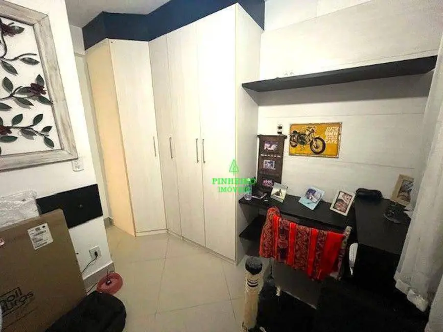 Foto 9 de Apartamento com 3 quartos à venda, 82m2 em Barreto, Niteroi - RJ
