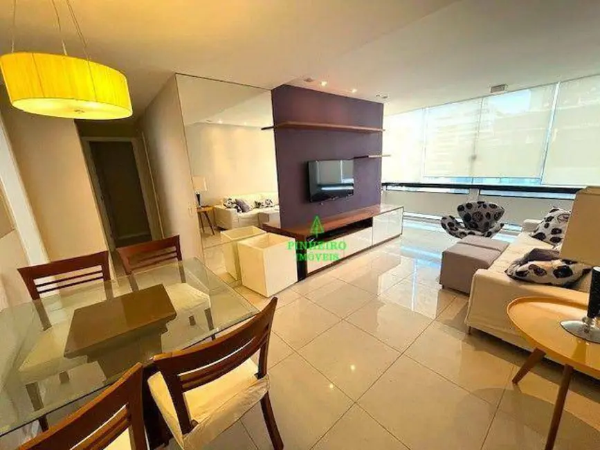 Foto 3 de Apartamento com 2 quartos à venda, 70m2 em Icaraí, Niteroi - RJ