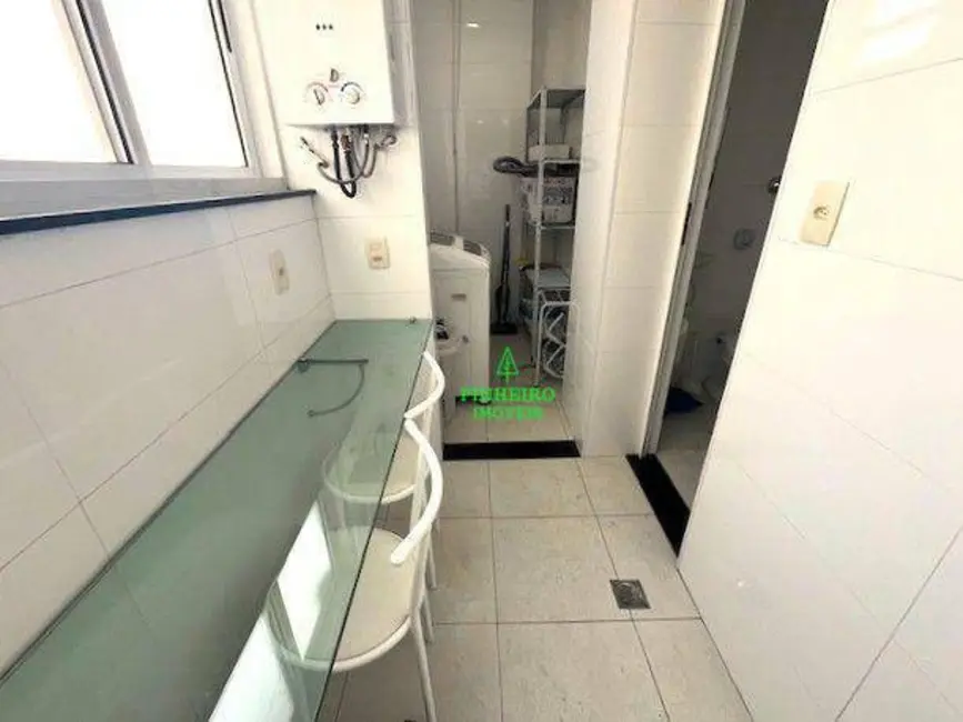 Foto 8 de Apartamento com 2 quartos à venda, 70m2 em Icaraí, Niteroi - RJ