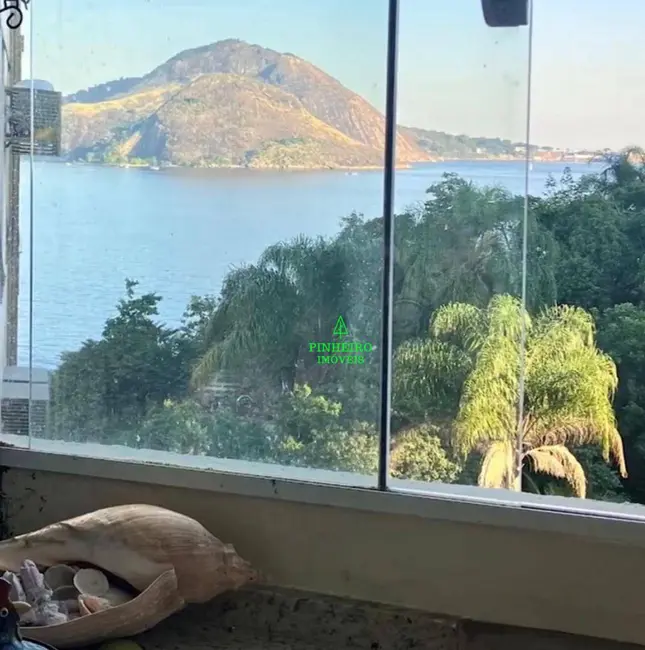 Foto 1 de Casa com 4 quartos à venda, 179m2 em Ingá, Niteroi - RJ