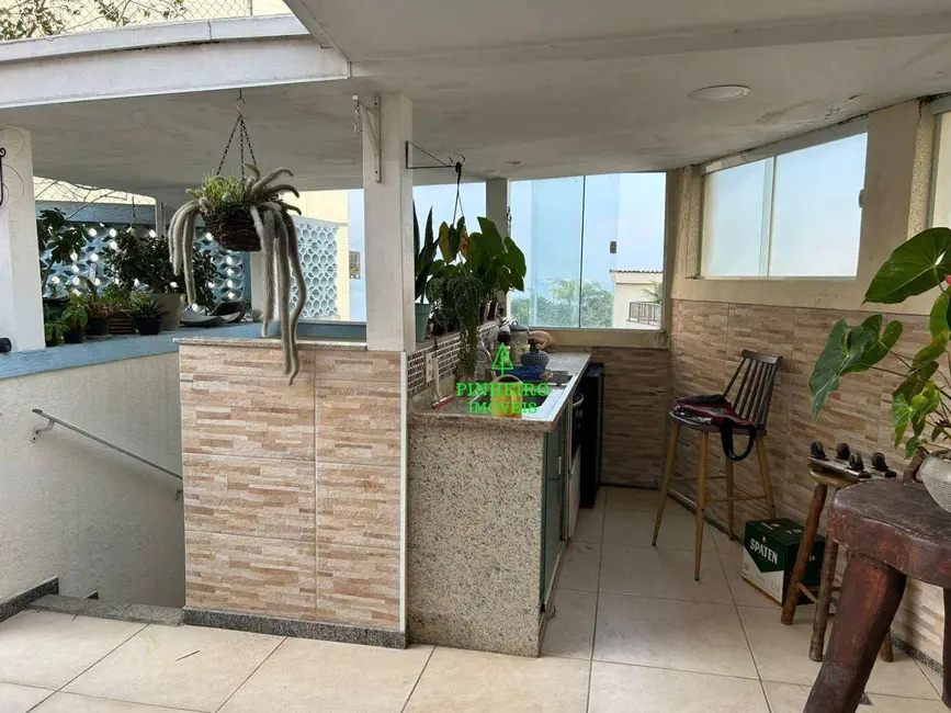 Foto 6 de Casa com 4 quartos à venda, 179m2 em Ingá, Niteroi - RJ