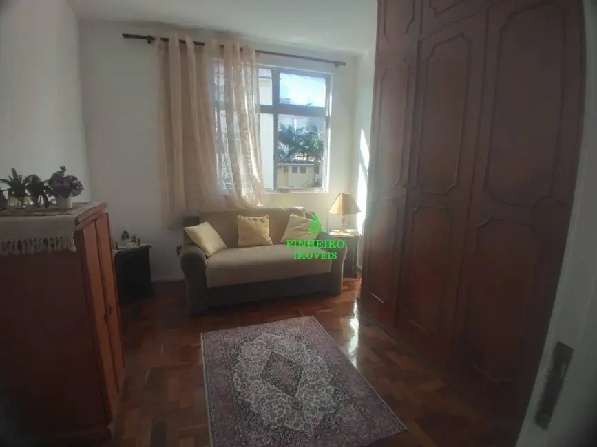 Apartamento com 3 quartos à venda, 97m2 em Icaraí, Niteroi - RJ - imagem 9 Foto 9 de Apartamento com 3 quartos à venda, 97m2 em Icaraí, Niteroi - RJ