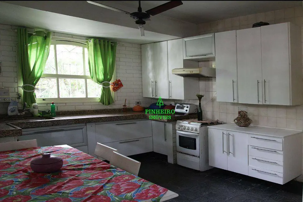 Foto 6 de Casa com 3 quartos à venda, 250m2 em São Francisco, Niteroi - RJ