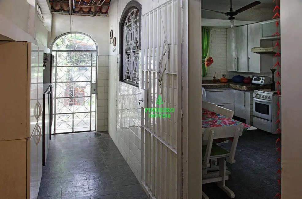 Foto 8 de Casa com 3 quartos à venda, 250m2 em São Francisco, Niteroi - RJ