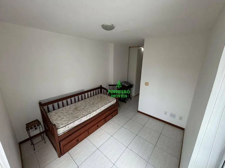 Apartamento com 2 quartos à venda, 68m2 em Icaraí, Niteroi - RJ - imagem 6 Foto 6 de Apartamento com 2 quartos à venda, 68m2 em Icaraí, Niteroi - RJ