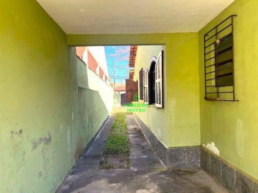 Foto 5 de Casa com 4 quartos à venda, 480m2 em Marica - RJ