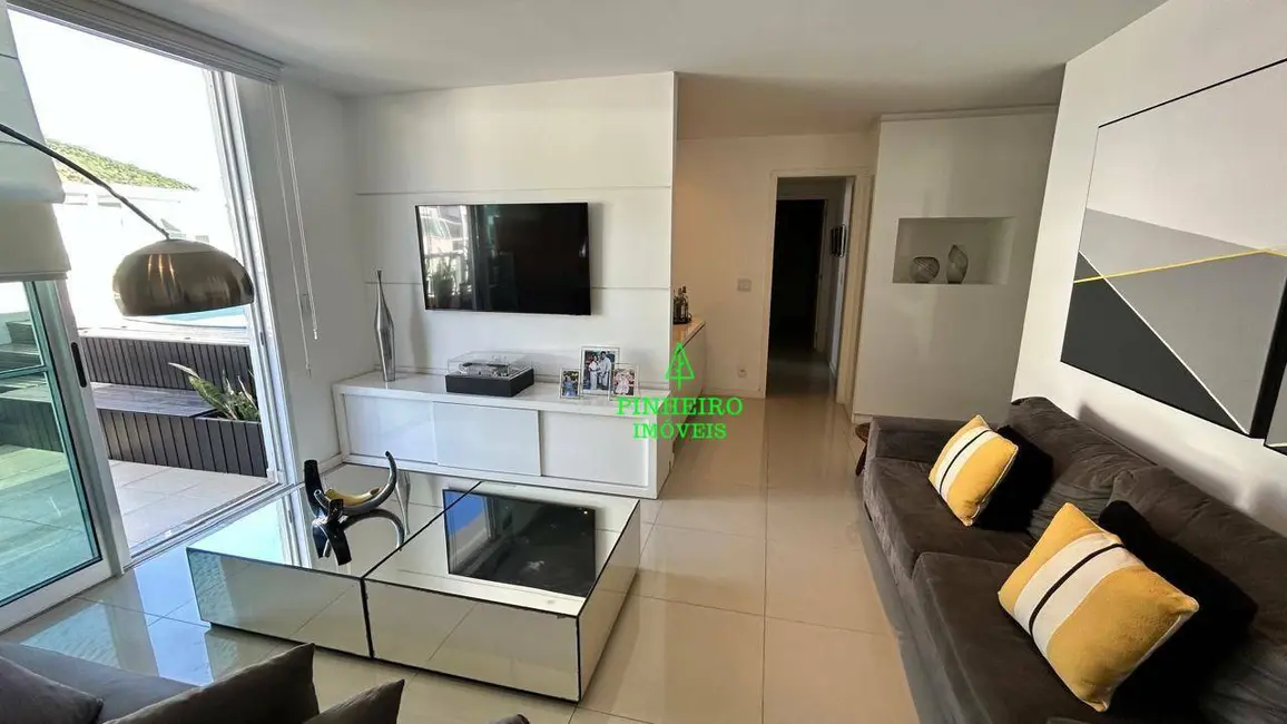 Foto 3 de Cobertura com 3 quartos à venda, 196m2 em Itaipu, Niteroi - RJ