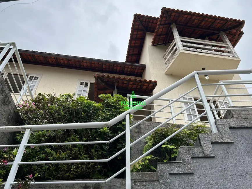 Foto 3 de Casa de Condomínio com 3 quartos à venda, 579m2 em Badu, Niteroi - RJ