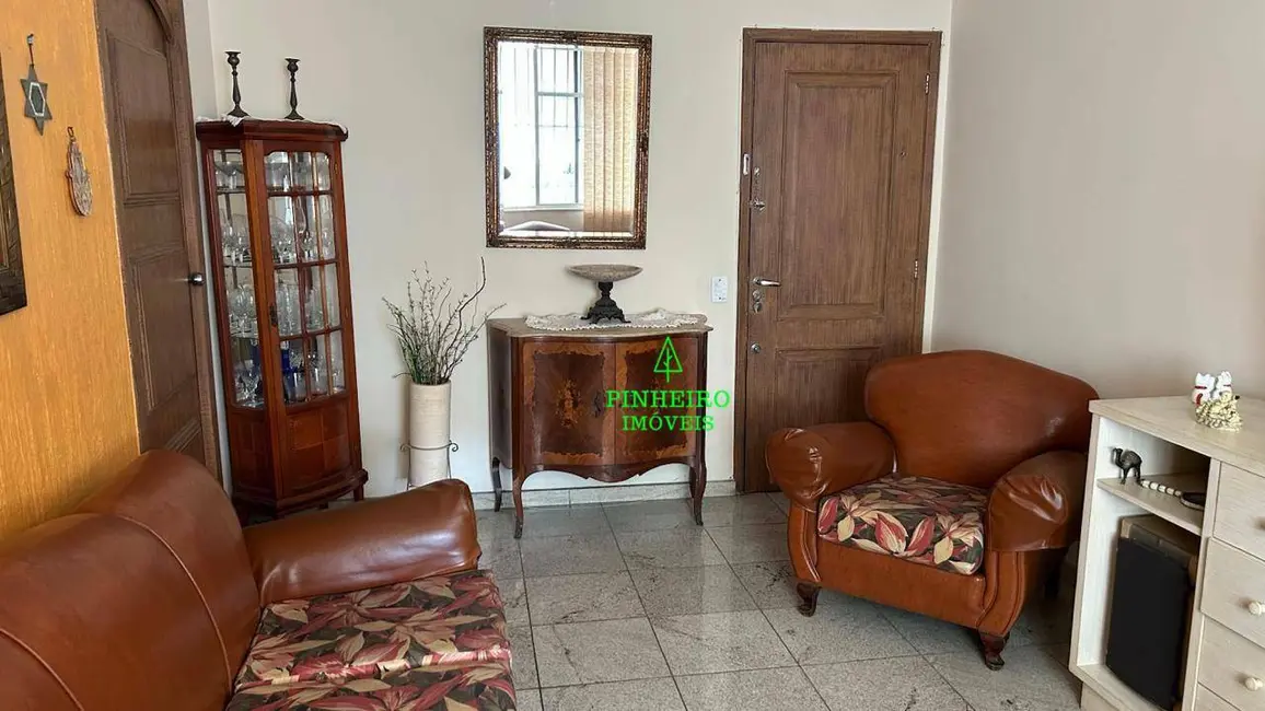 Apartamento com 3 quartos à venda, 120m2 em Icaraí, Niteroi - RJ - imagem 3 Foto 3 de Apartamento com 3 quartos à venda, 120m2 em Icaraí, Niteroi - RJ