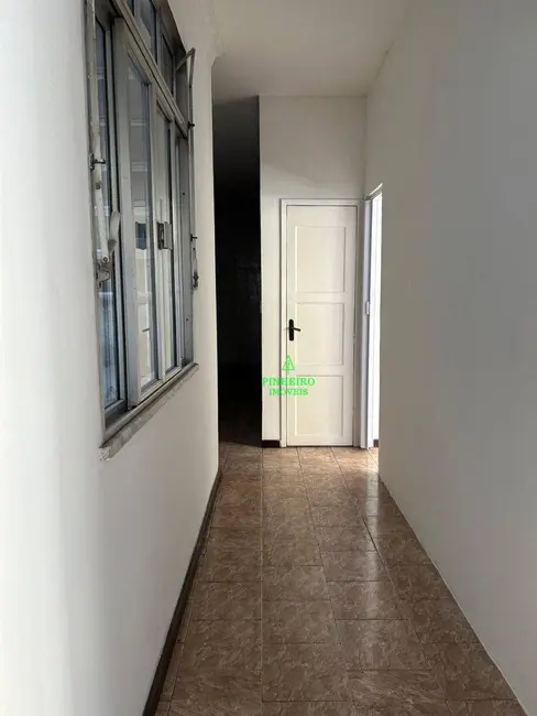 Sobrado com 7 quartos à venda, 403m2 em Icaraí, Niteroi - RJ - imagem 8 Foto 8 de Sobrado com 7 quartos à venda, 403m2 em Icaraí, Niteroi - RJ