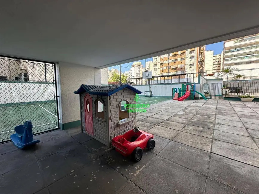 Cobertura com 3 quartos à venda, 240m2 em Icaraí, Niteroi - RJ - imagem 3 Foto 3 de Cobertura com 3 quartos à venda, 240m2 em Icaraí, Niteroi - RJ