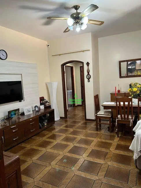 Foto 6 de Casa com 4 quartos à venda, 238m2 em Itaipu, Niteroi - RJ