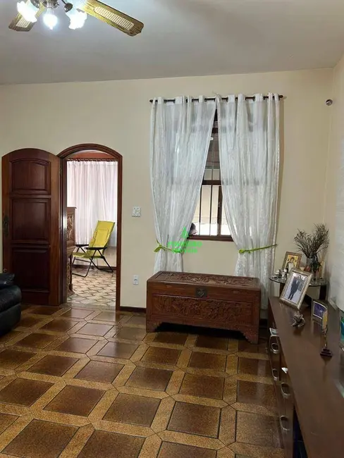 Foto 9 de Casa com 4 quartos à venda, 238m2 em Itaipu, Niteroi - RJ