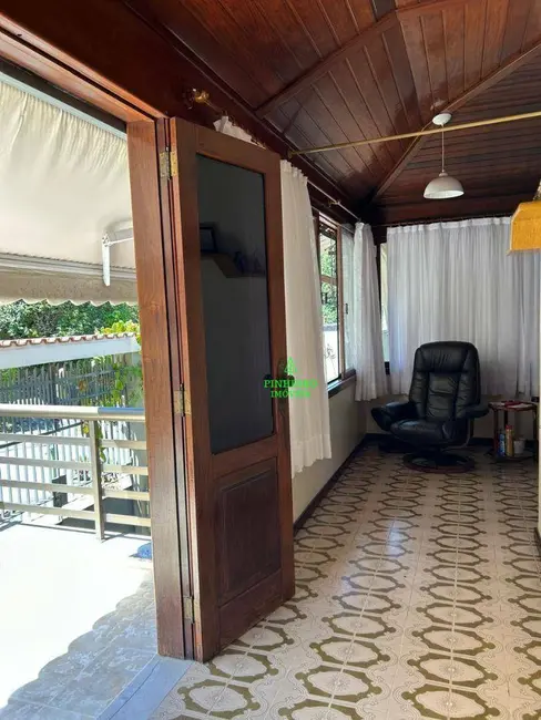 Foto 3 de Casa com 4 quartos à venda, 238m2 em Itaipu, Niteroi - RJ