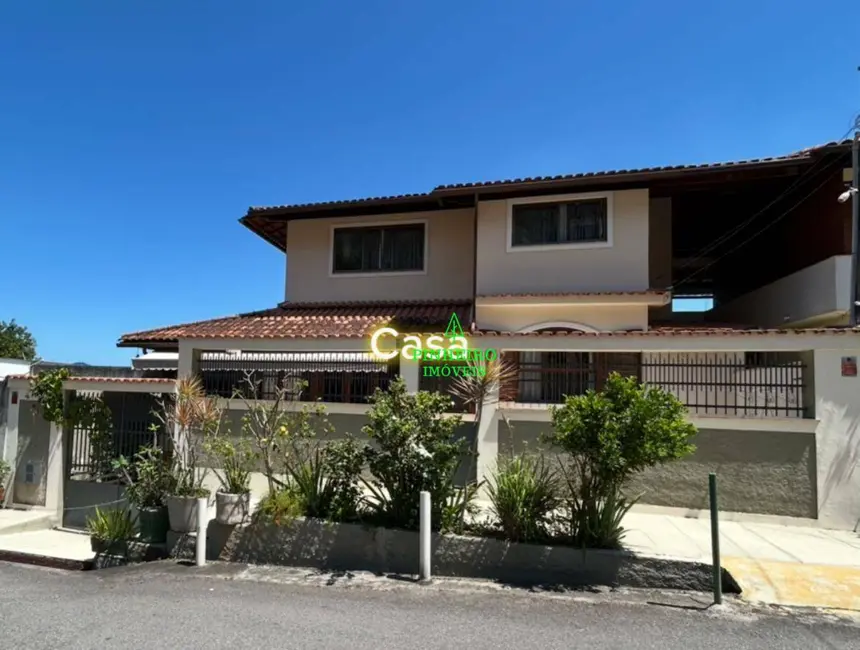 Foto 1 de Casa com 4 quartos à venda, 238m2 em Itaipu, Niteroi - RJ