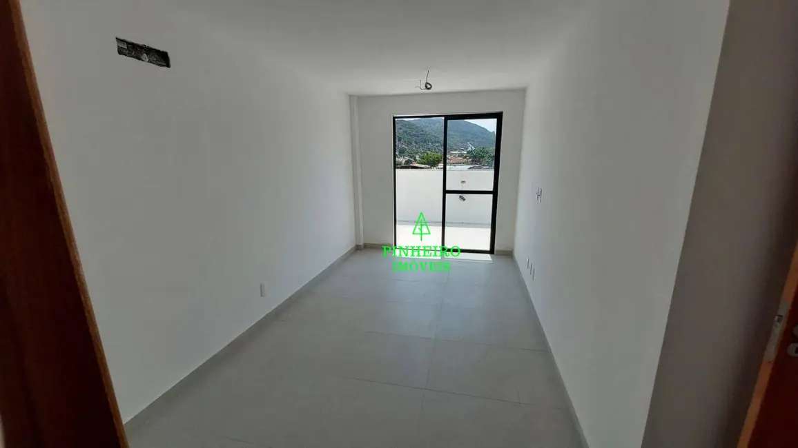 Cobertura com 3 quartos à venda, 168m2 em Piratininga, Niteroi - RJ - imagem 9 Foto 9 de Cobertura com 3 quartos à venda, 168m2 em Piratininga, Niteroi - RJ
