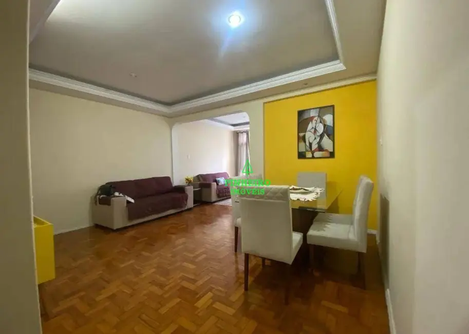 Apartamento com 3 quartos à venda, 122m2 em Icaraí, Niteroi - RJ - imagem 3 Foto 3 de Apartamento com 3 quartos à venda, 122m2 em Icaraí, Niteroi - RJ