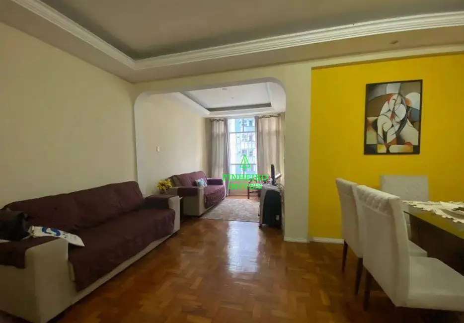 Apartamento com 3 quartos à venda, 122m2 em Icaraí, Niteroi - RJ - imagem 2 Foto 2 de Apartamento com 3 quartos à venda, 122m2 em Icaraí, Niteroi - RJ