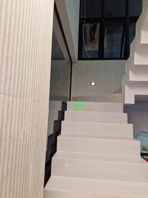 Casa com 4 quartos à venda, 384m2 em Santo Antônio, Niteroi - RJ - imagem 7 Foto 7 de Casa com 4 quartos à venda, 384m2 em Santo Antônio, Niteroi - RJ