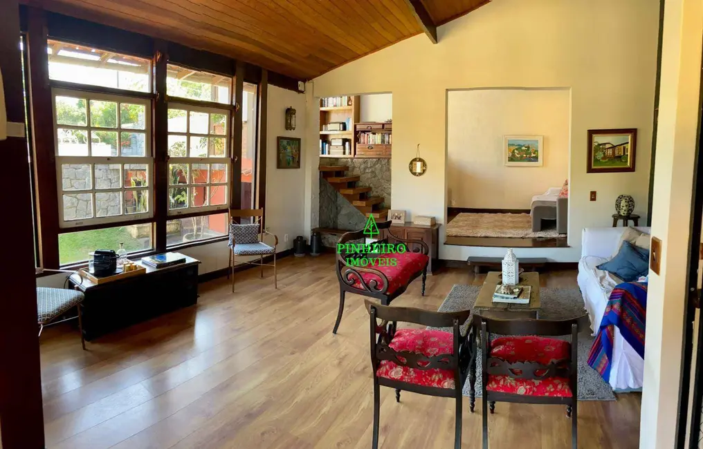 Foto 9 de Casa com 3 quartos à venda, 870m2 em Mata Paca, Niteroi - RJ