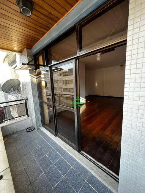 Foto 2 de Apartamento com 3 quartos à venda, 150m2 em Icaraí, Niteroi - RJ