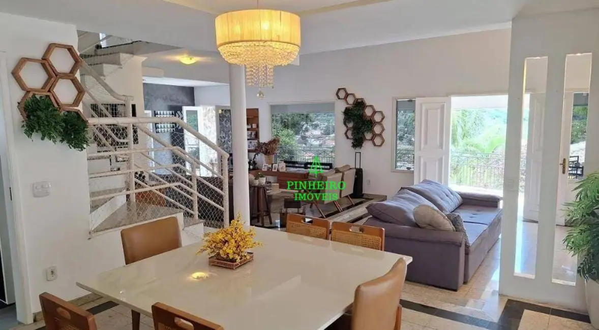 Foto 9 de Casa de Condomínio com 4 quartos à venda, 550m2 em Badu, Niteroi - RJ