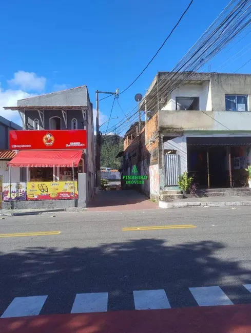 Casa com 2 quartos à venda, 250m2 em Piratininga, Niteroi - RJ - imagem 6 Foto 6 de Casa com 2 quartos à venda, 250m2 em Piratininga, Niteroi - RJ