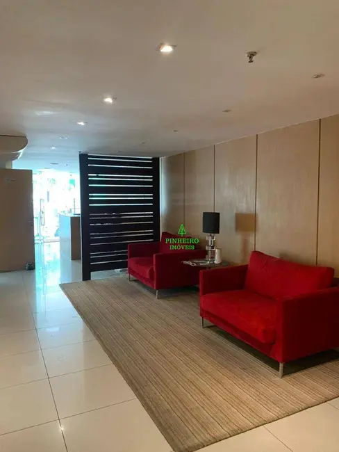 Apartamento com 3 quartos à venda, 126m2 em Icaraí, Niteroi - RJ - imagem 3 Foto 3 de Apartamento com 3 quartos à venda, 126m2 em Icaraí, Niteroi - RJ