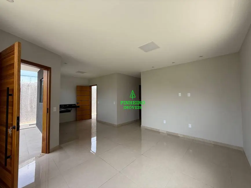 Foto 6 de Casa com 3 quartos à venda, 480m2 em Marica - RJ