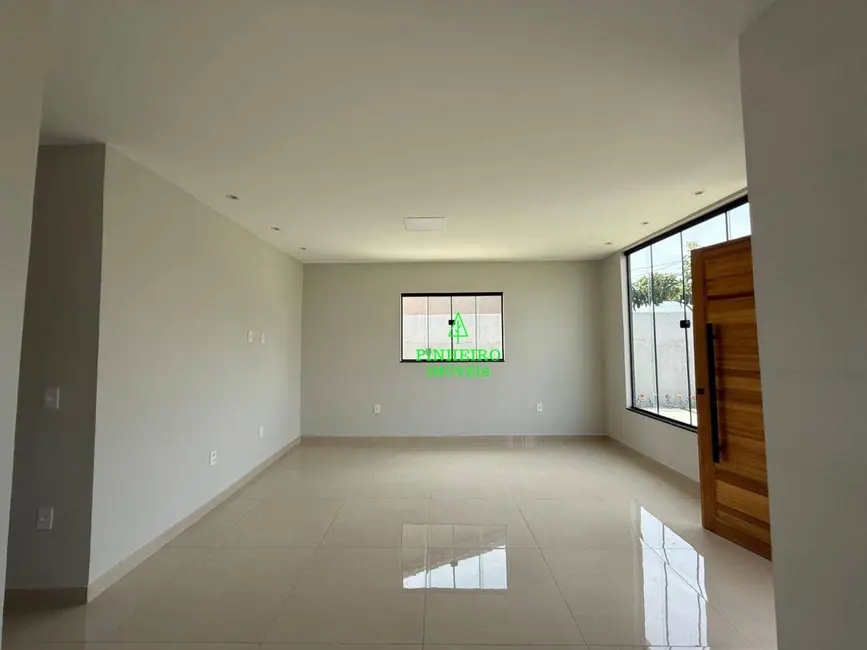 Foto 7 de Casa com 3 quartos à venda, 480m2 em Marica - RJ