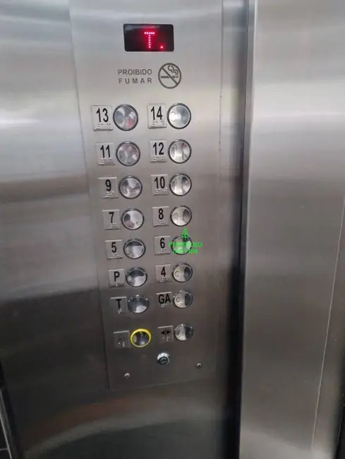 Apartamento com 4 quartos à venda, 188m2 em Icaraí, Niteroi - RJ - imagem 8 Foto 8 de Apartamento com 4 quartos à venda, 188m2 em Icaraí, Niteroi - RJ