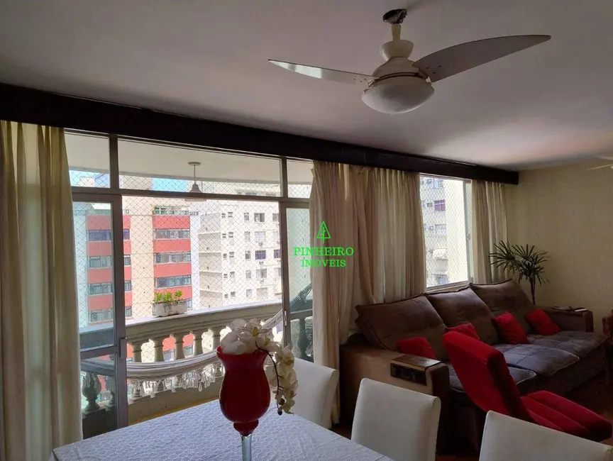 Apartamento com 4 quartos à venda, 188m2 em Icaraí, Niteroi - RJ - imagem 9 Foto 9 de Apartamento com 4 quartos à venda, 188m2 em Icaraí, Niteroi - RJ