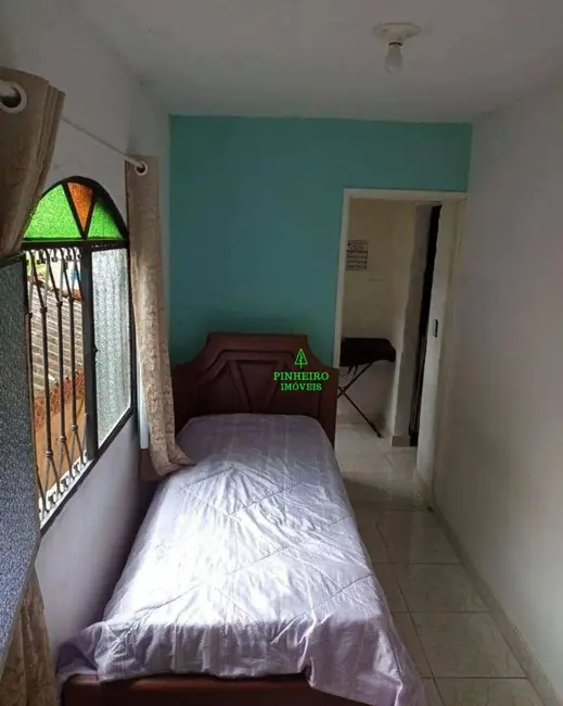 Casa de Condomínio com 3 quartos à venda, 180m2 em Santa Rosa, Niteroi - RJ - imagem 4 Foto 4 de Casa de Condomínio com 3 quartos à venda, 180m2 em Santa Rosa, Niteroi - RJ