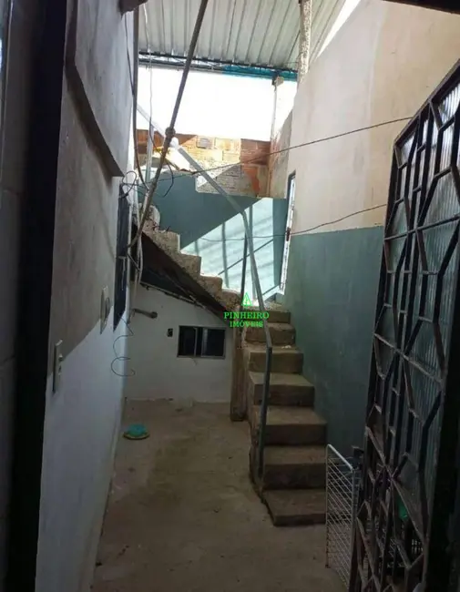 Casa de Condomínio com 3 quartos à venda, 180m2 em Santa Rosa, Niteroi - RJ - imagem 9 Foto 9 de Casa de Condomínio com 3 quartos à venda, 180m2 em Santa Rosa, Niteroi - RJ