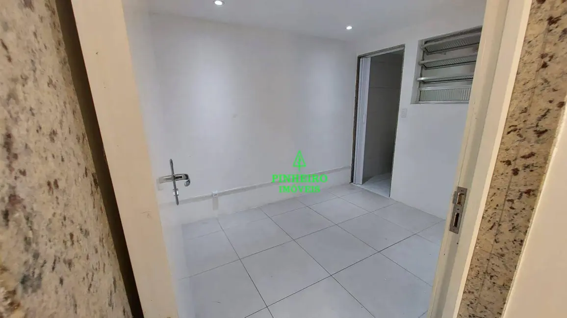 Foto 8 de Apartamento com 2 quartos à venda, 92m2 em São Francisco, Niteroi - RJ