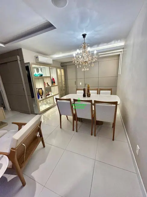 Foto 3 de Apartamento com 2 quartos à venda, 92m2 em Icaraí, Niteroi - RJ