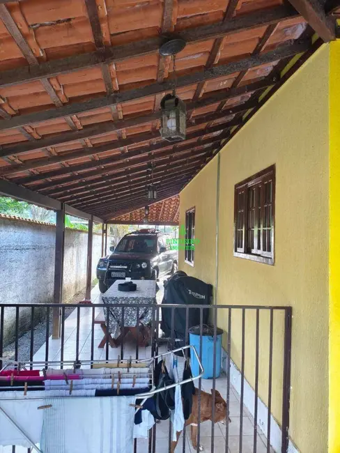 Foto 8 de Casa com 3 quartos à venda, 1440m2 em Centro, Marica - RJ