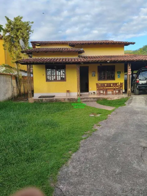 Foto 2 de Casa com 3 quartos à venda, 1440m2 em Centro, Marica - RJ