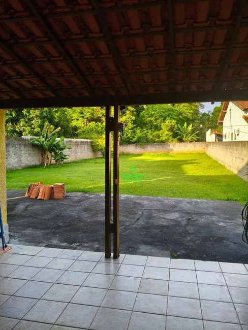 Casa com 3 quartos à venda, 1440m2 em Centro, Marica - RJ - imagem 9 Foto 9 de Casa com 3 quartos à venda, 1440m2 em Centro, Marica - RJ