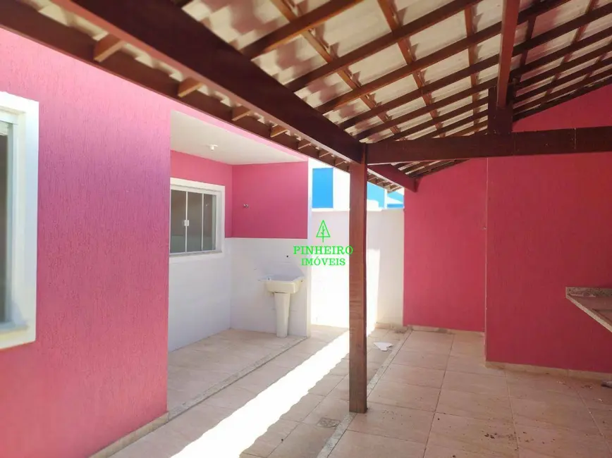 Foto 6 de Casa de Condomínio com 3 quartos à venda, 216m2 em Cajueiros (Itaipuaçu), Marica - RJ