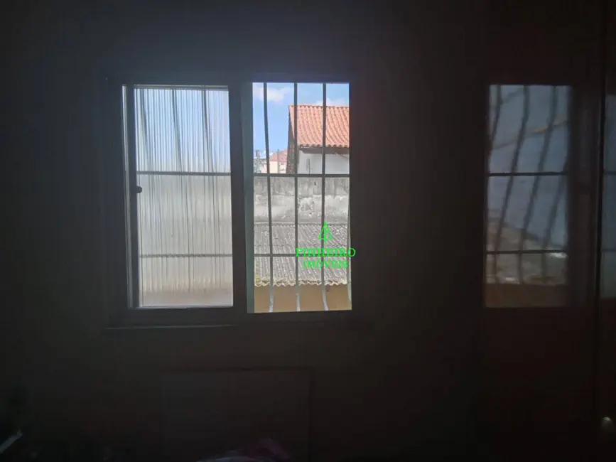 Foto 1 de Casa com 3 quartos à venda, 113m2 em Centro, Sao Goncalo - RJ