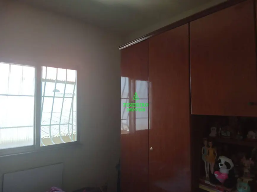 Foto 5 de Casa com 3 quartos à venda, 113m2 em Centro, Sao Goncalo - RJ