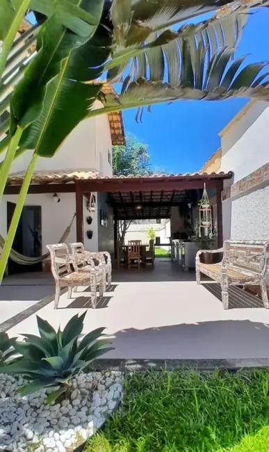 Casa com 2 quartos à venda, 450m2 em Maravista, Niteroi - RJ - imagem 3 Foto 3 de Casa com 2 quartos à venda, 450m2 em Maravista, Niteroi - RJ