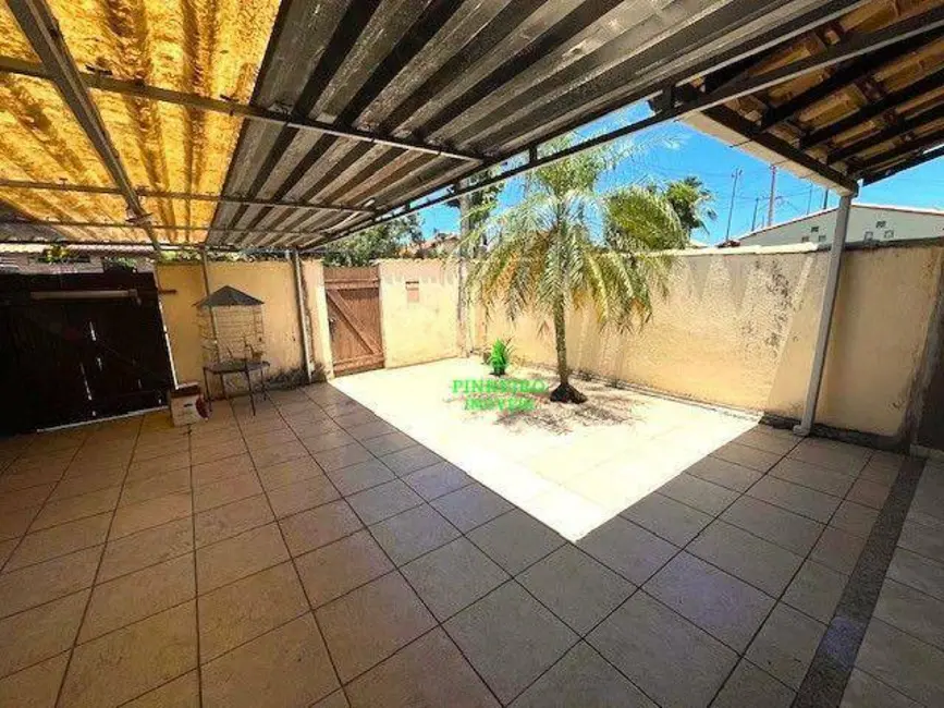 Foto 4 de Casa com 2 quartos à venda, 320m2 em Praia de Itaipuaçu (Itaipuaçu), Marica - RJ