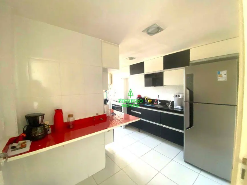 Apartamento com 3 quartos à venda, 92m2 em Icaraí, Niteroi - RJ - imagem 4 Foto 4 de Apartamento com 3 quartos à venda, 92m2 em Icaraí, Niteroi - RJ