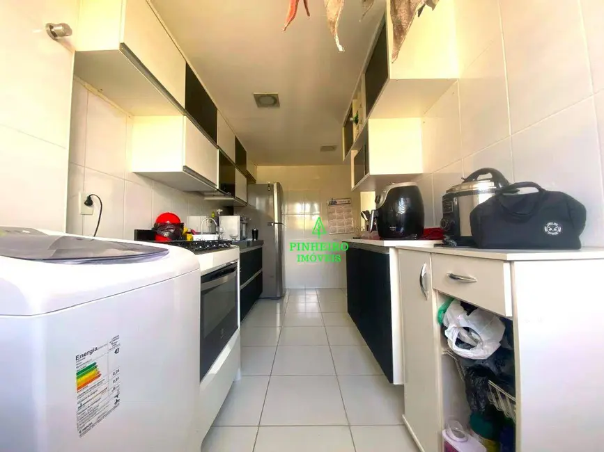 Apartamento com 3 quartos à venda, 92m2 em Icaraí, Niteroi - RJ - imagem 2 Foto 2 de Apartamento com 3 quartos à venda, 92m2 em Icaraí, Niteroi - RJ