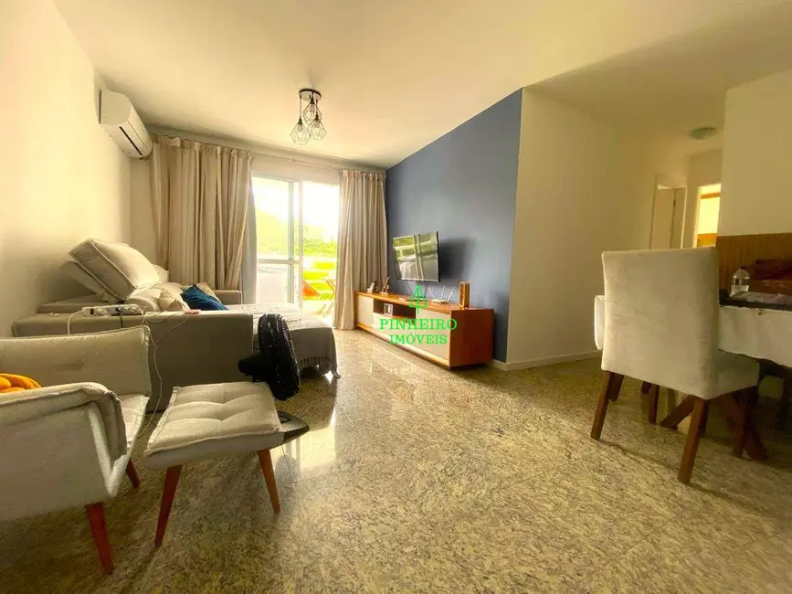 Foto 3 de Apartamento com 2 quartos à venda, 84m2 em Maria Paula, Niteroi - RJ