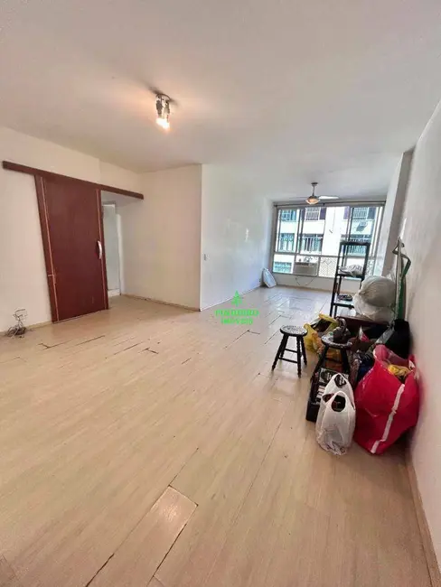 Apartamento com 3 quartos à venda, 177m2 em Icaraí, Niteroi - RJ - imagem 2 Foto 2 de Apartamento com 3 quartos à venda, 177m2 em Icaraí, Niteroi - RJ