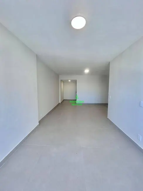 Foto 2 de Apartamento com 3 quartos à venda, 130m2 em Icaraí, Niteroi - RJ