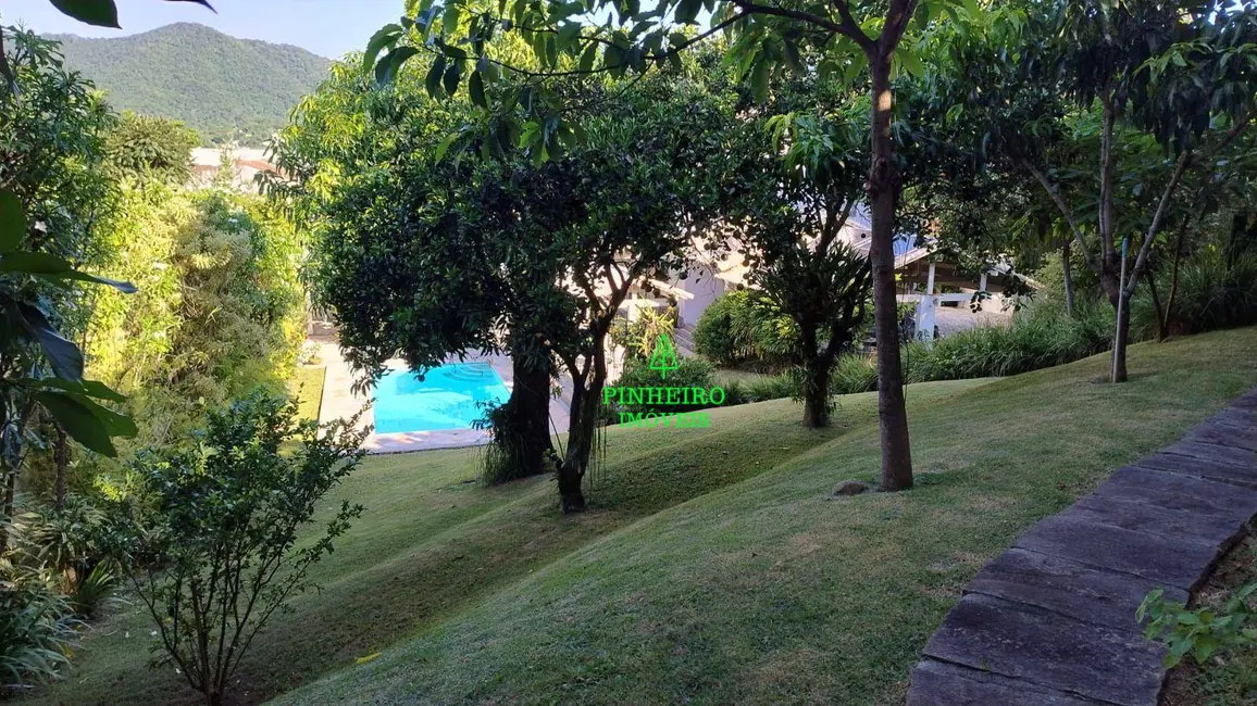 Foto 5 de Casa com 3 quartos à venda, 1151m2 em Serra Grande, Niteroi - RJ